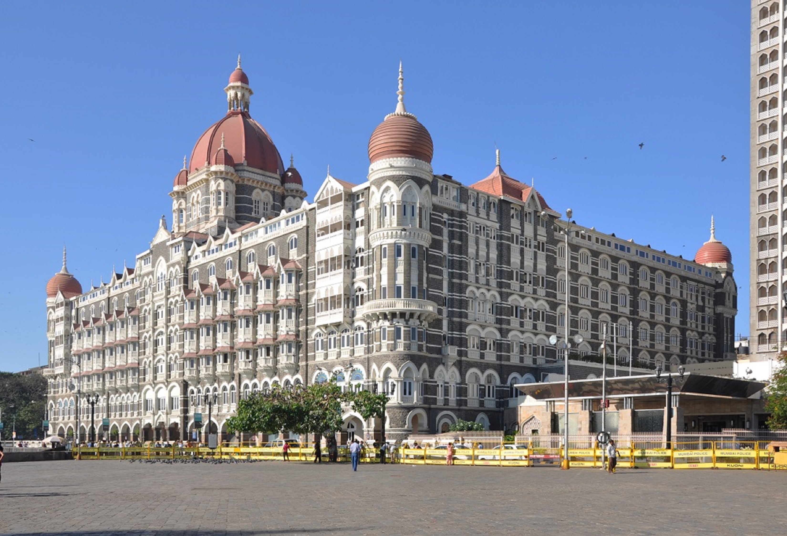 Mumbai coastline