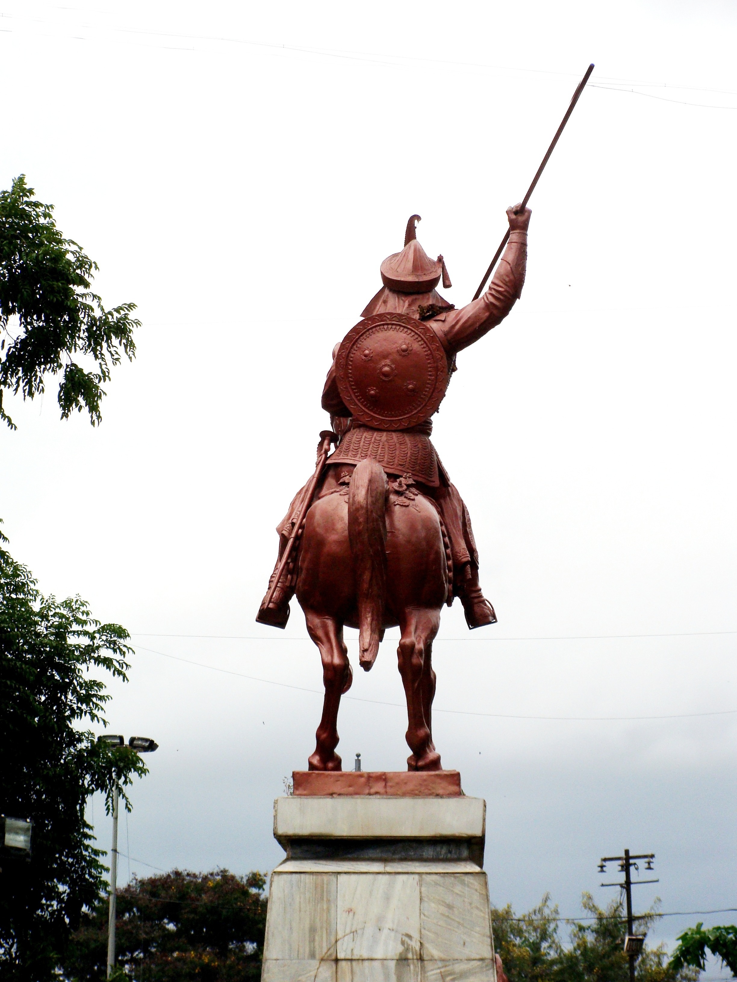Pune - Peshwa Bajirao Statue